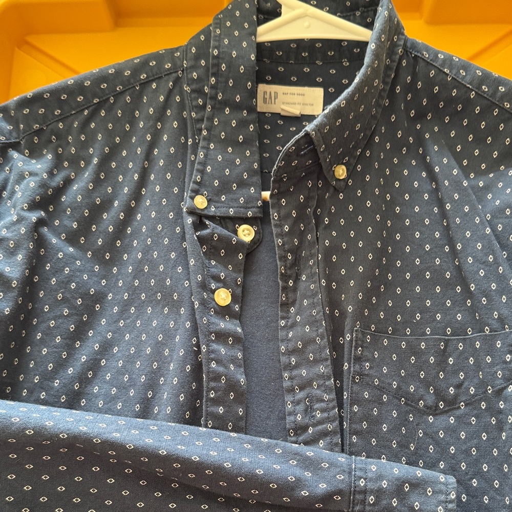 GAP Men's Navy Diamond Print Shirt